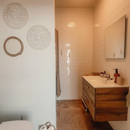 Couette-café Retreatboat Ibiza Lith